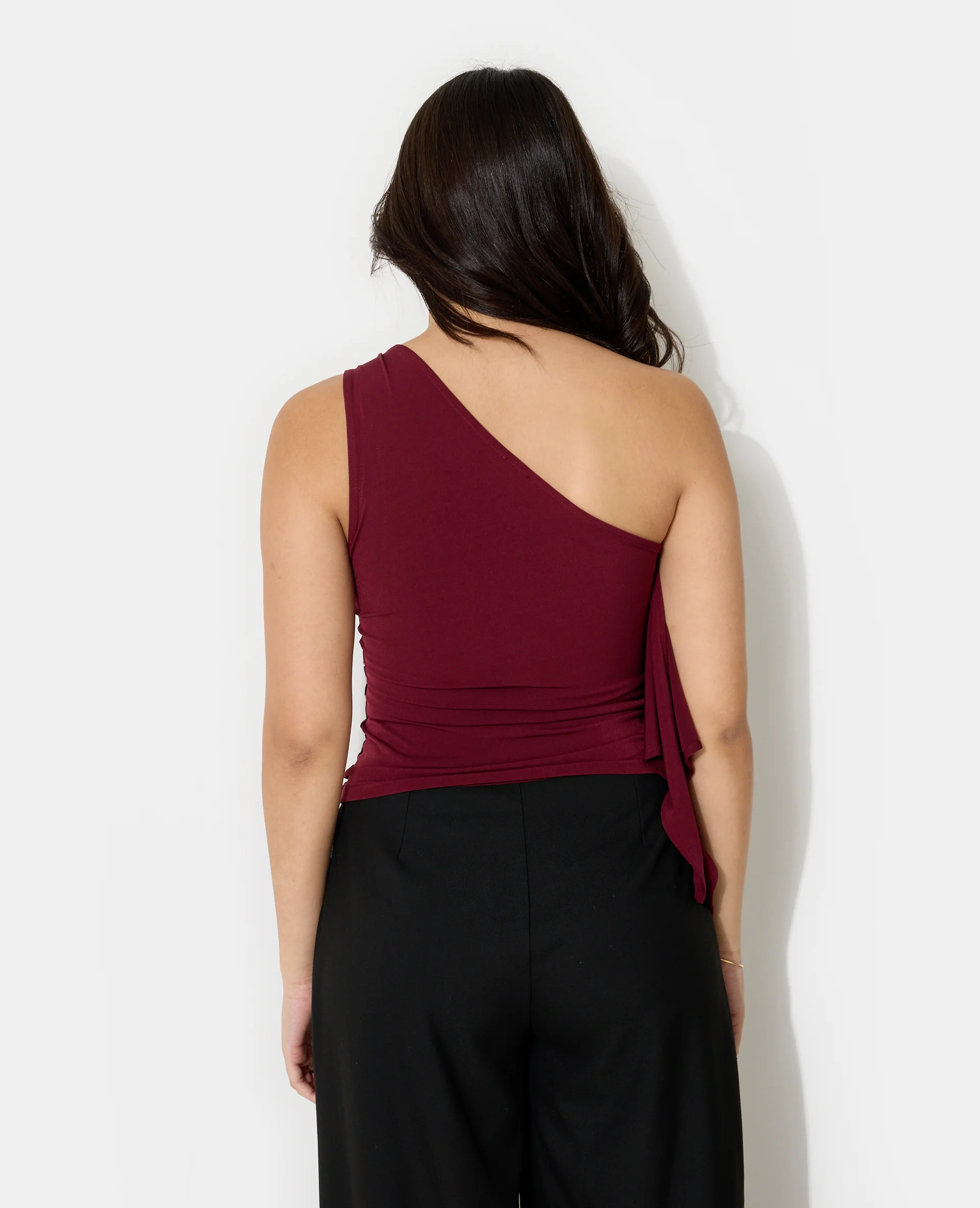 Top asymétrique avec détail bijou et drapés - Image 6