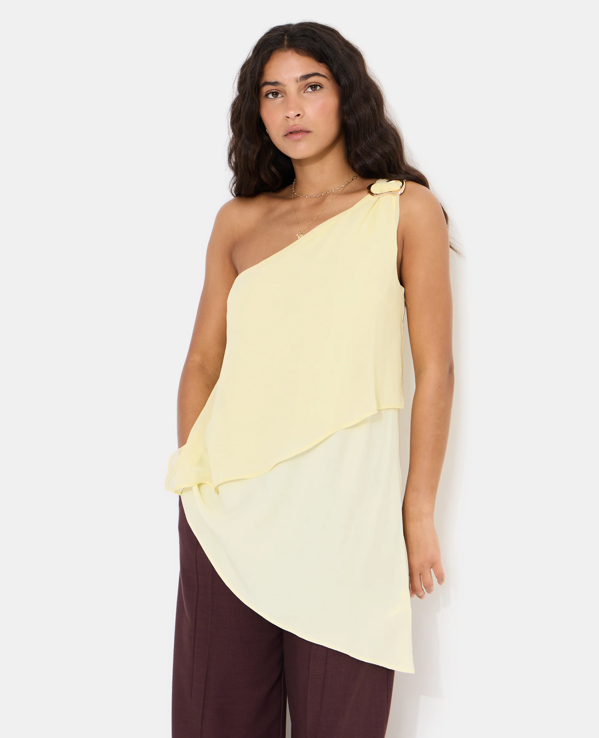 Top asymétrique one shoulder avec boucle - Image 5