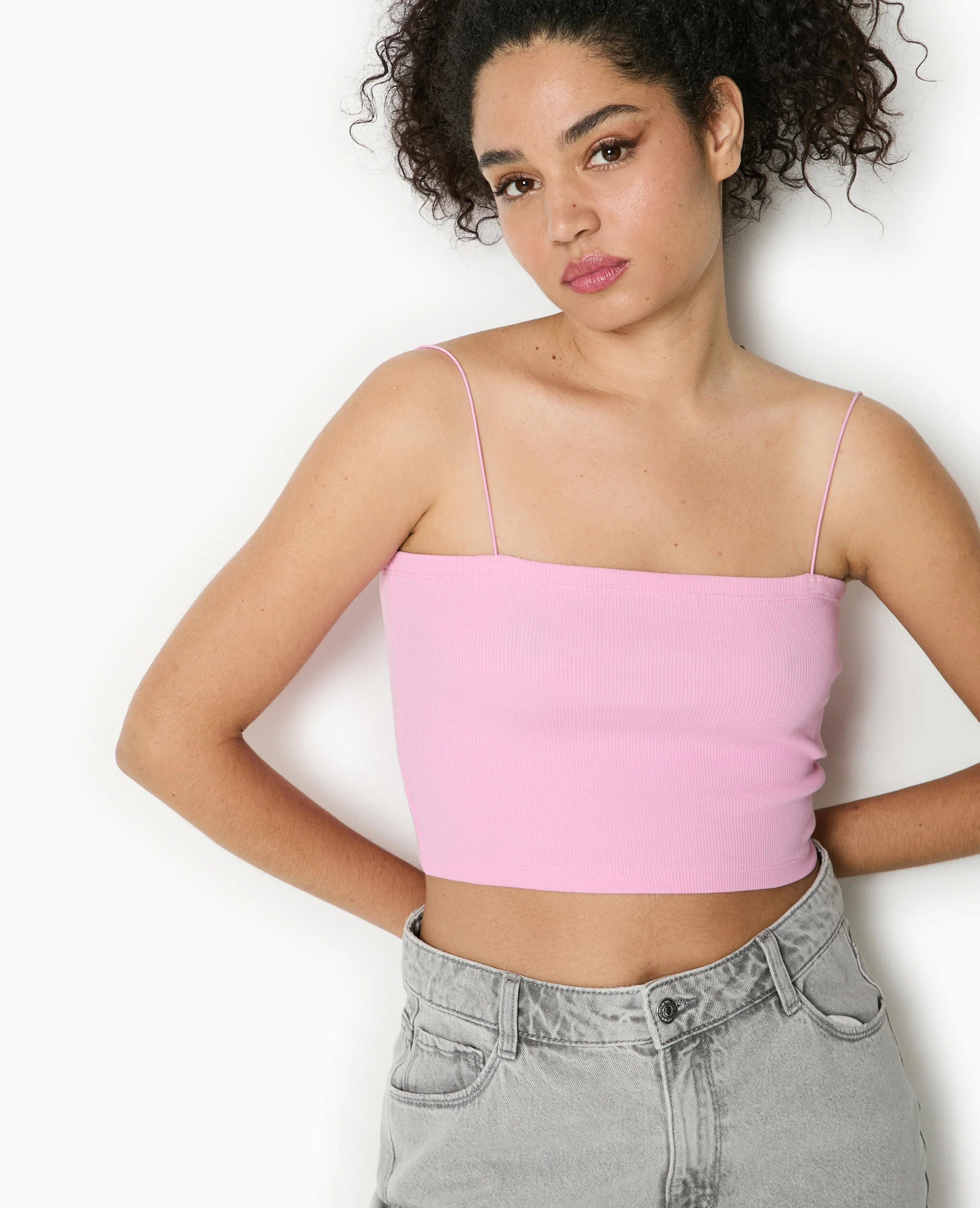 Top bandeau court avec bretelles fines - Image 3