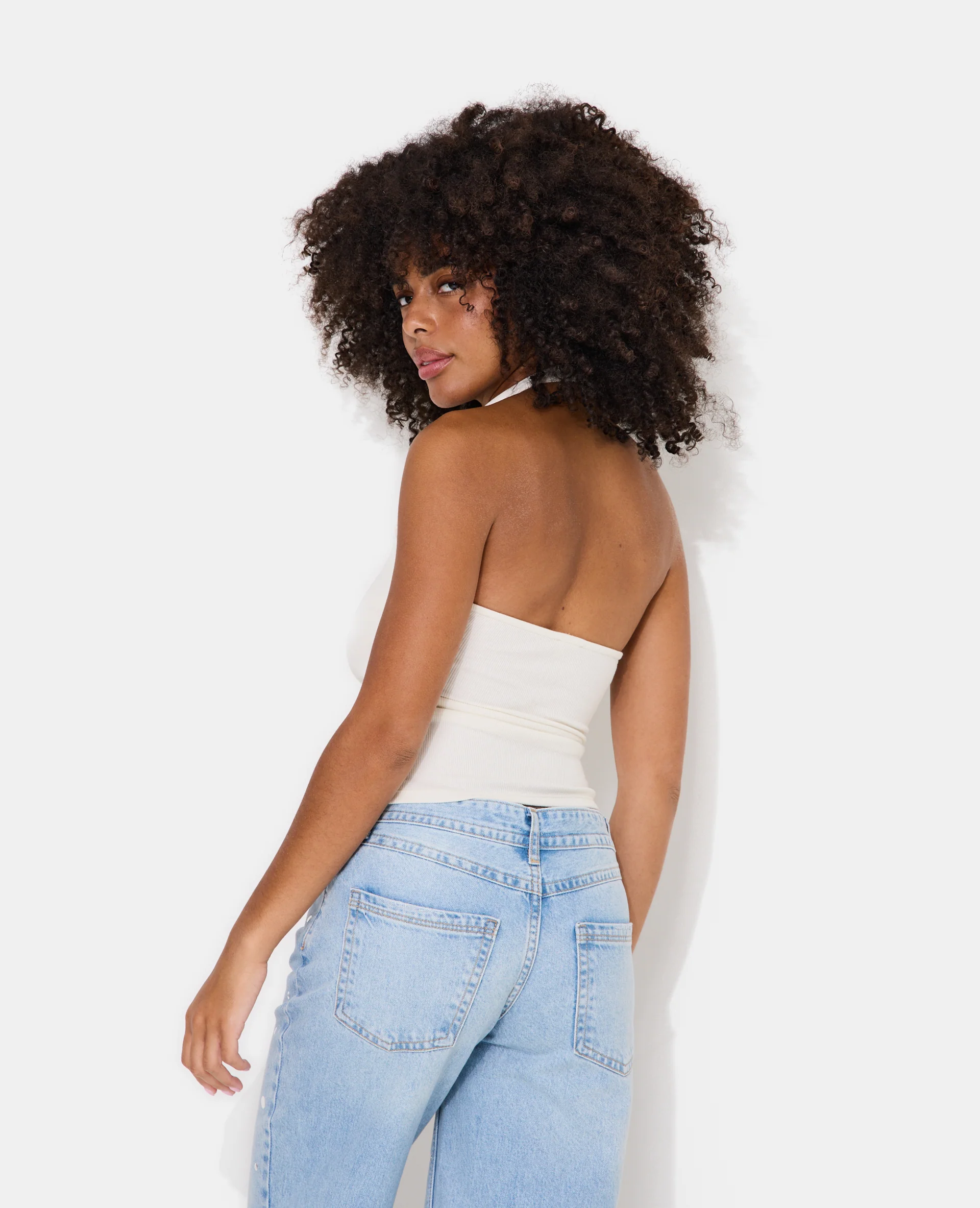 Top dos-nu avec œillets - Image 6