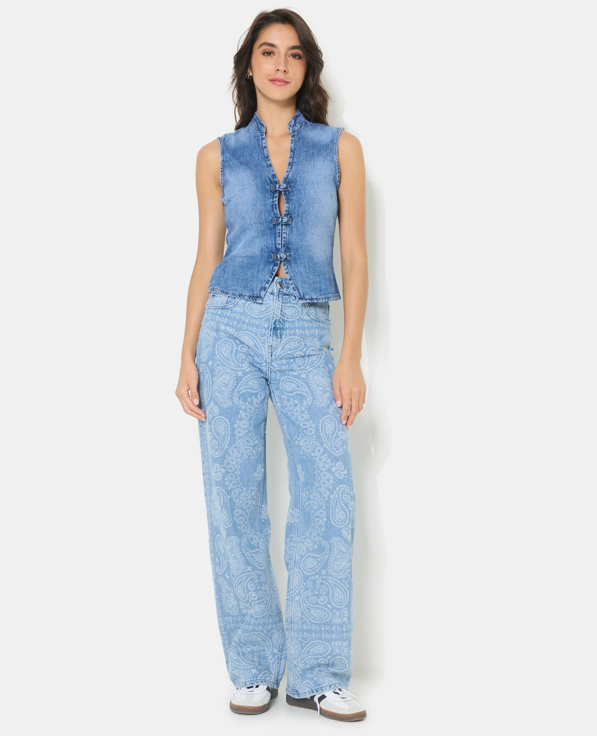 Top en jean col mao et boutons brandebourg - Image 3