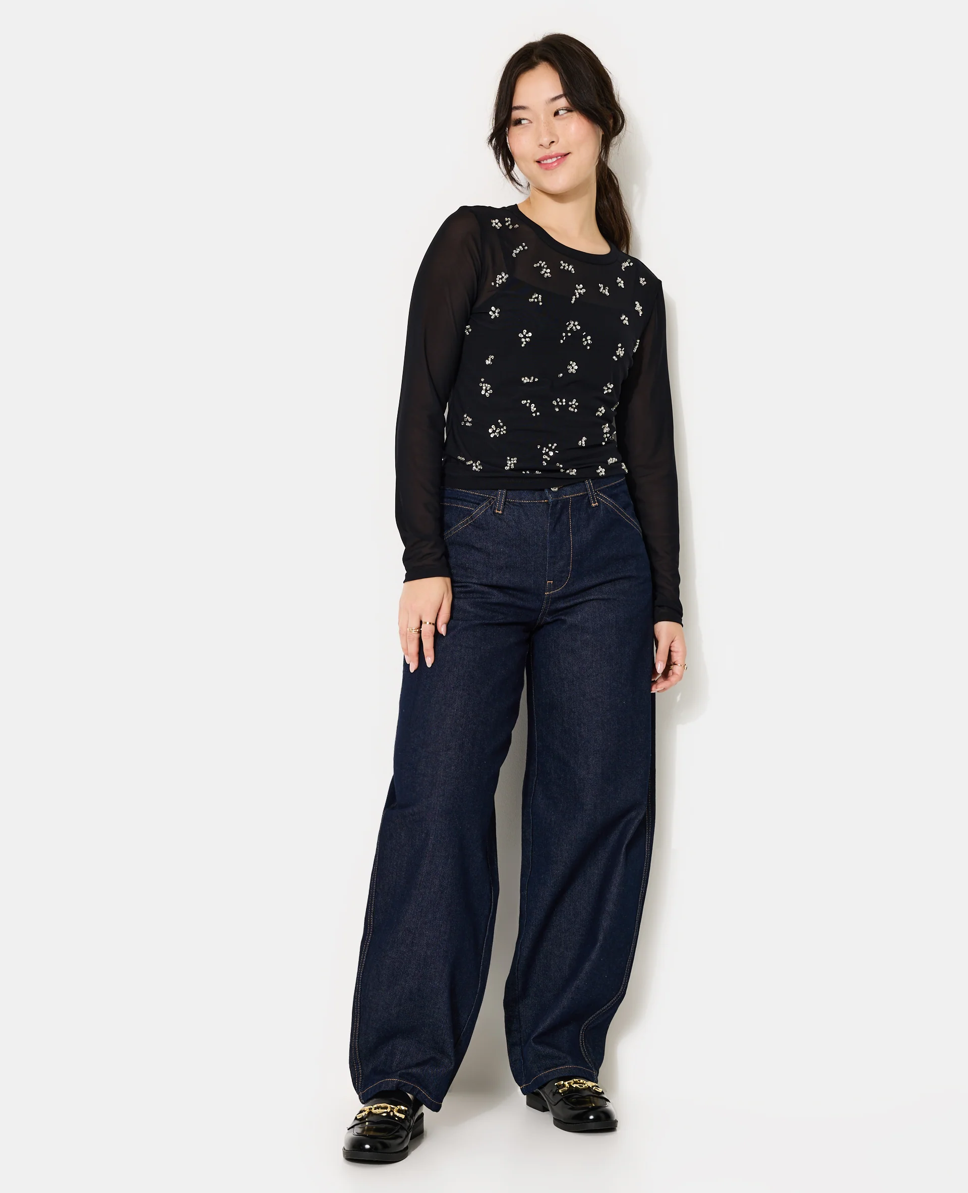 Top en résille avec perles et sequins - Image 3