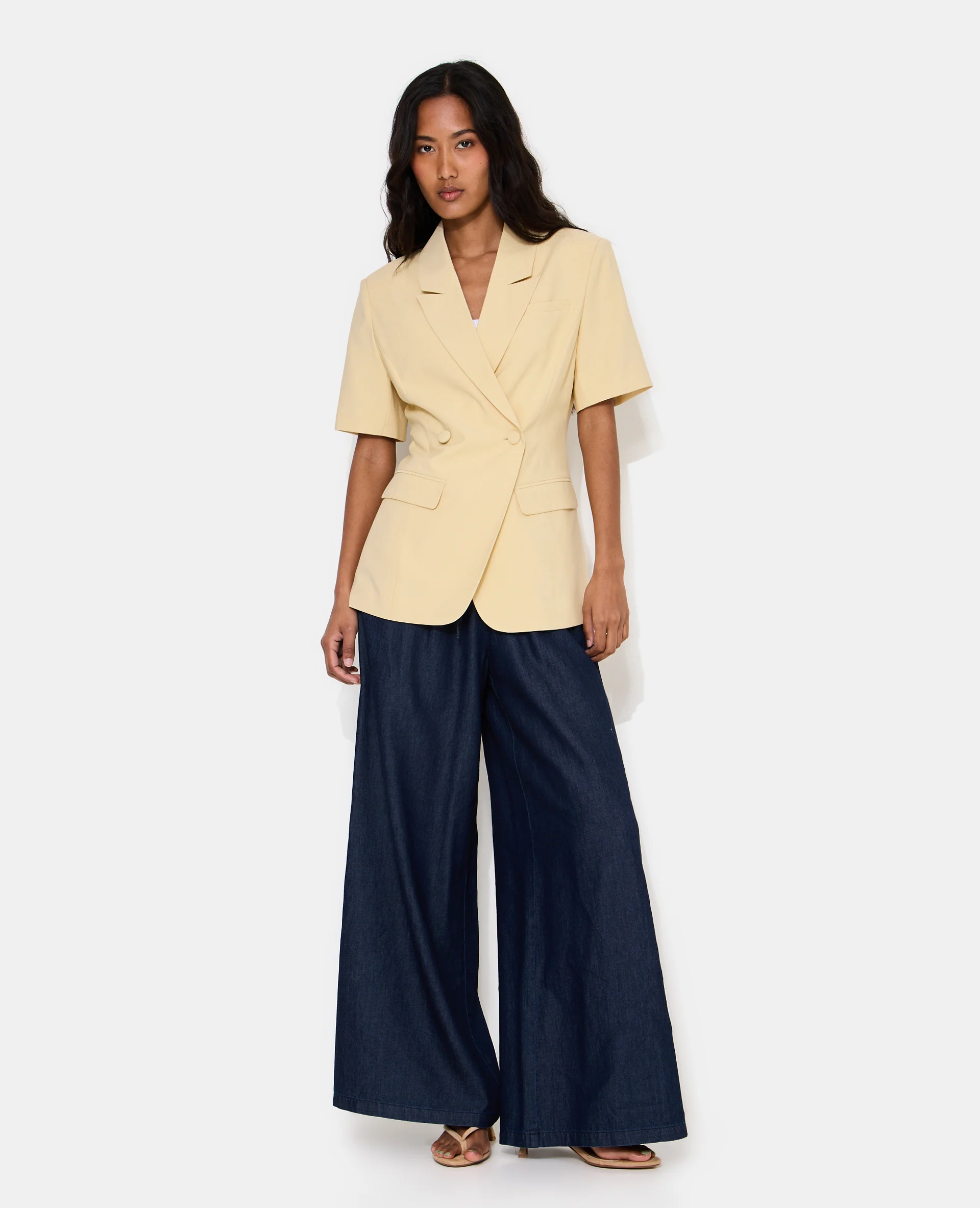 Veste blazer cintrée manches courtes - Image 8