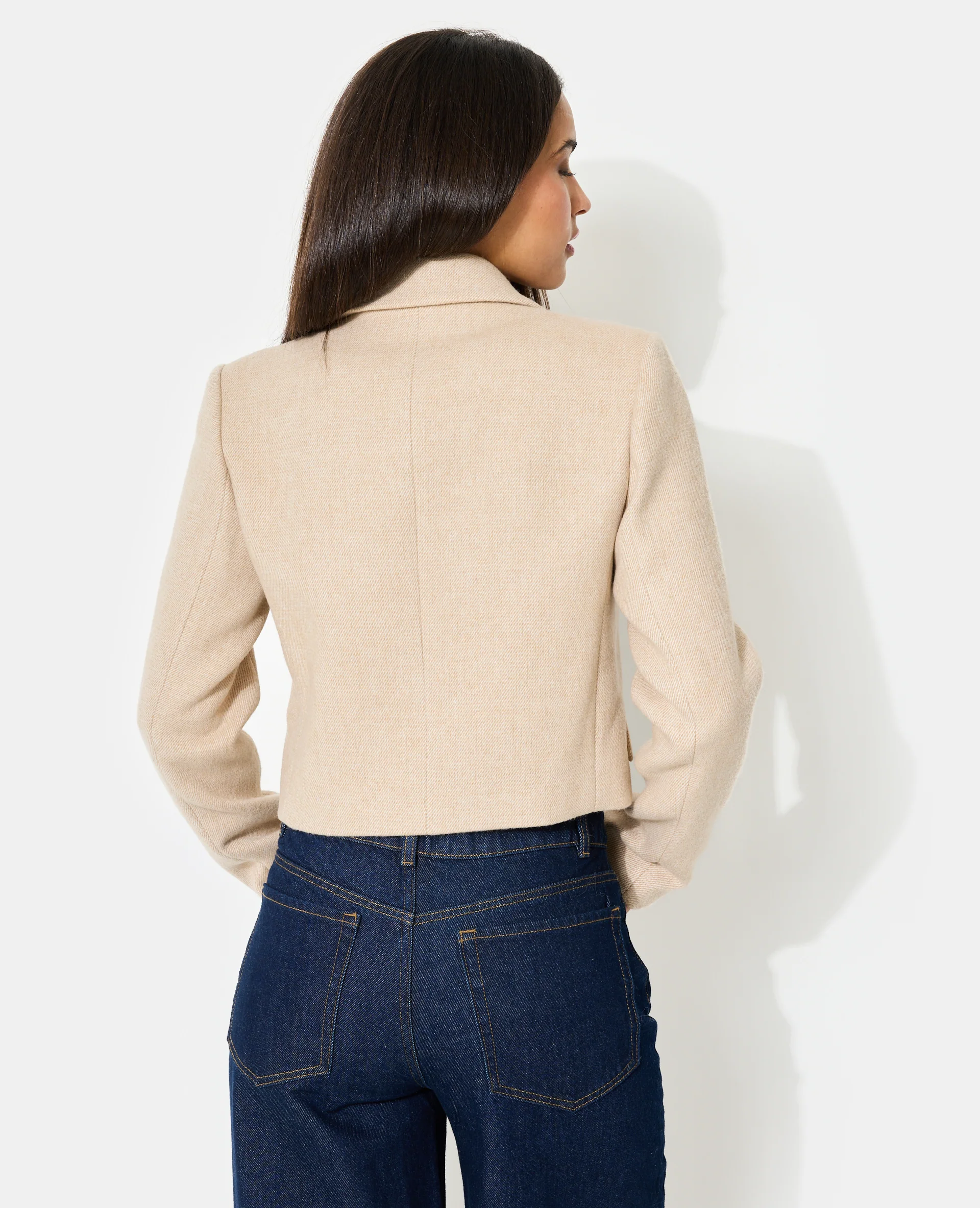 Veste blazer courte en tissu épais avec laine - Image 6