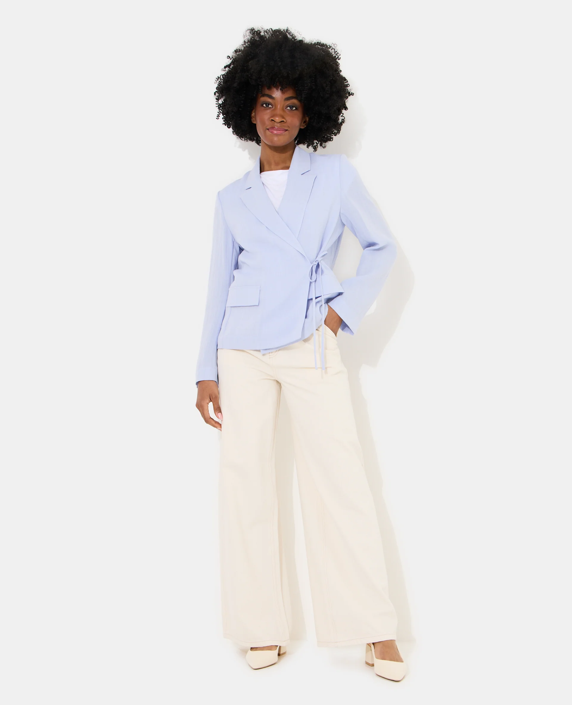 Veste blazer fluide portefeuille avec nouette - Image 7