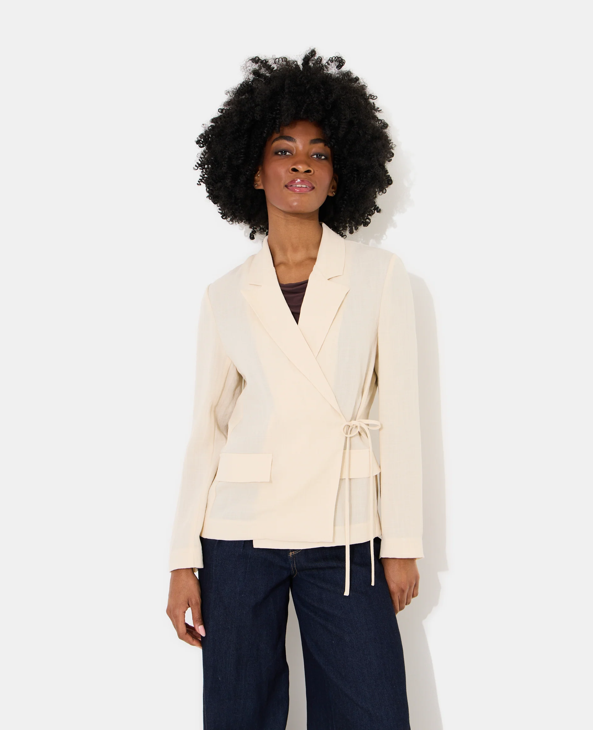 Veste blazer fluide portefeuille avec nouette - Image 5