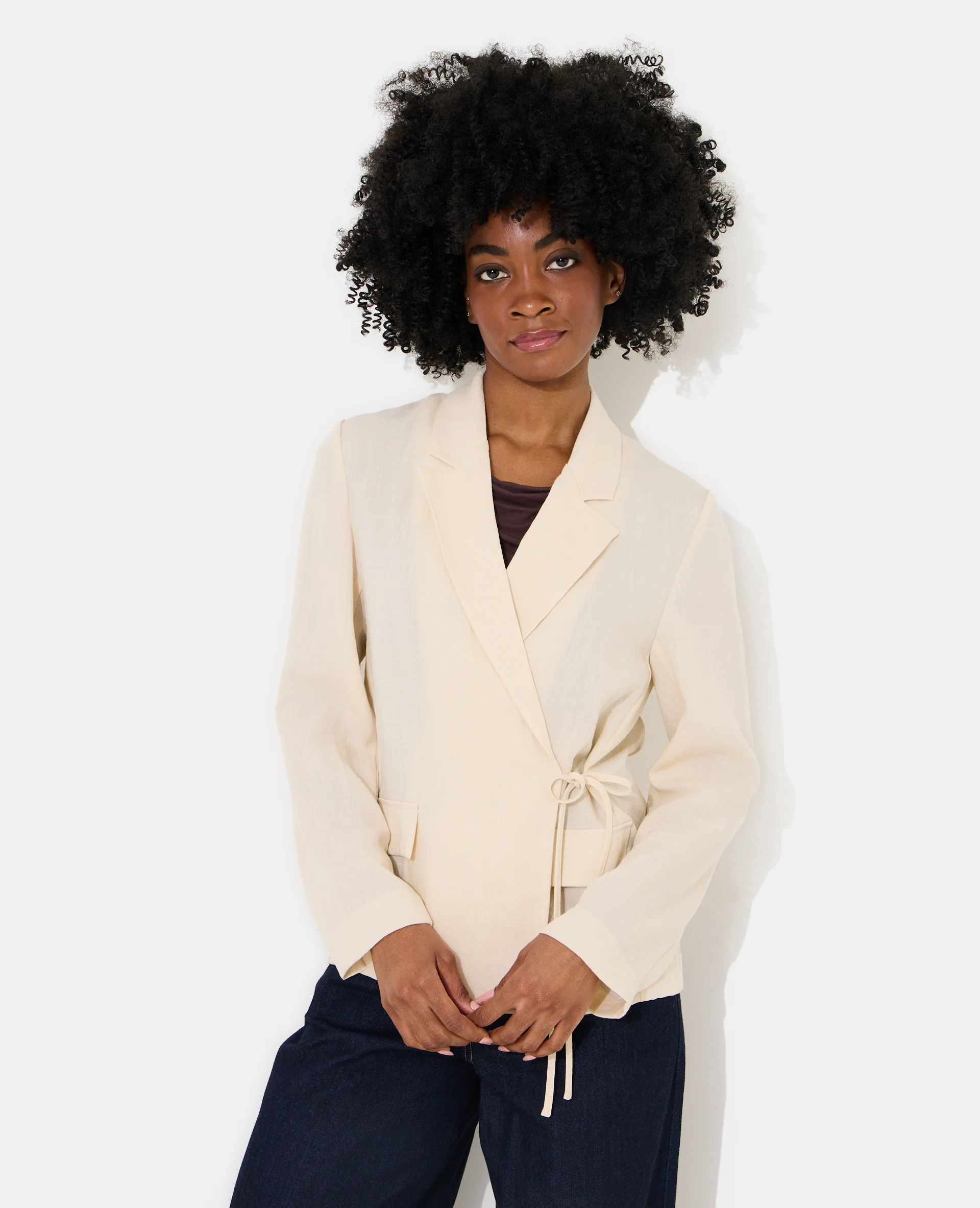 Veste blazer fluide portefeuille avec nouette - Image 7