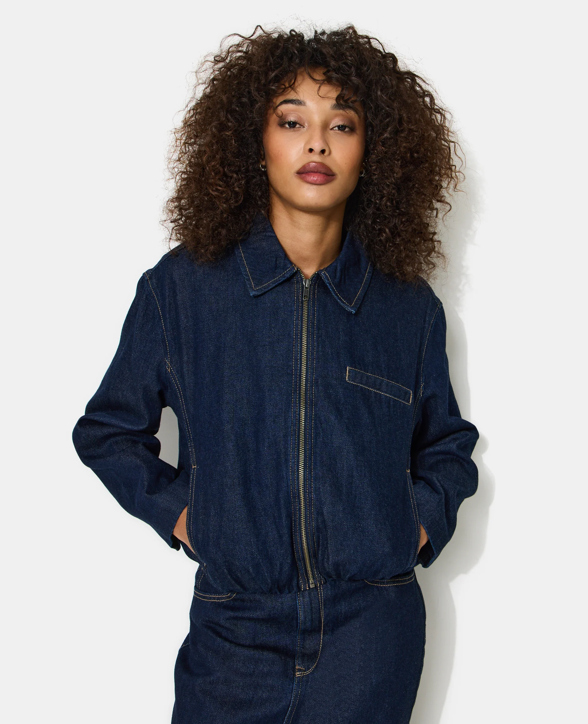 Veste boule en jean - Image 7