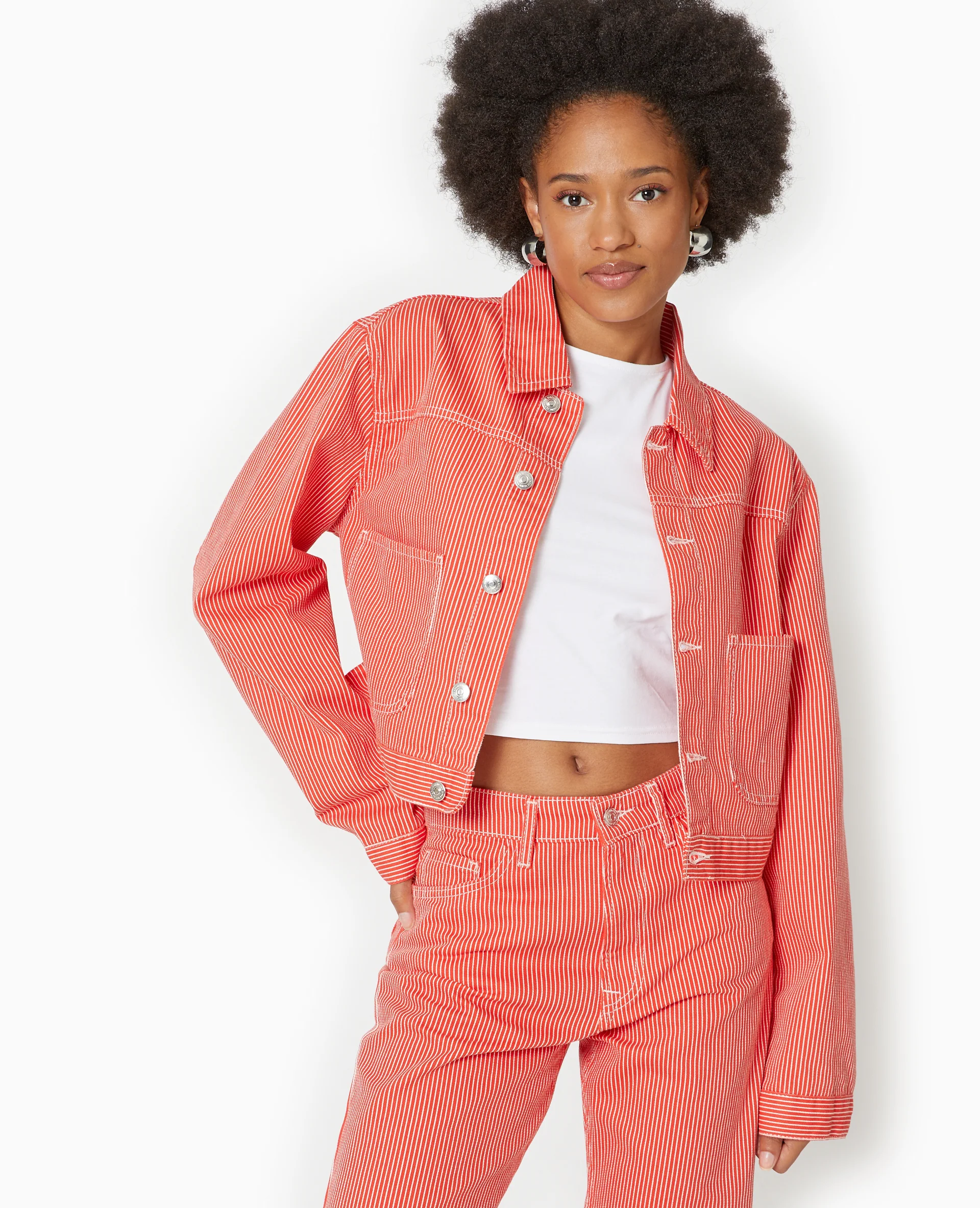 Veste courte en toile avec fines rayures - Image 5