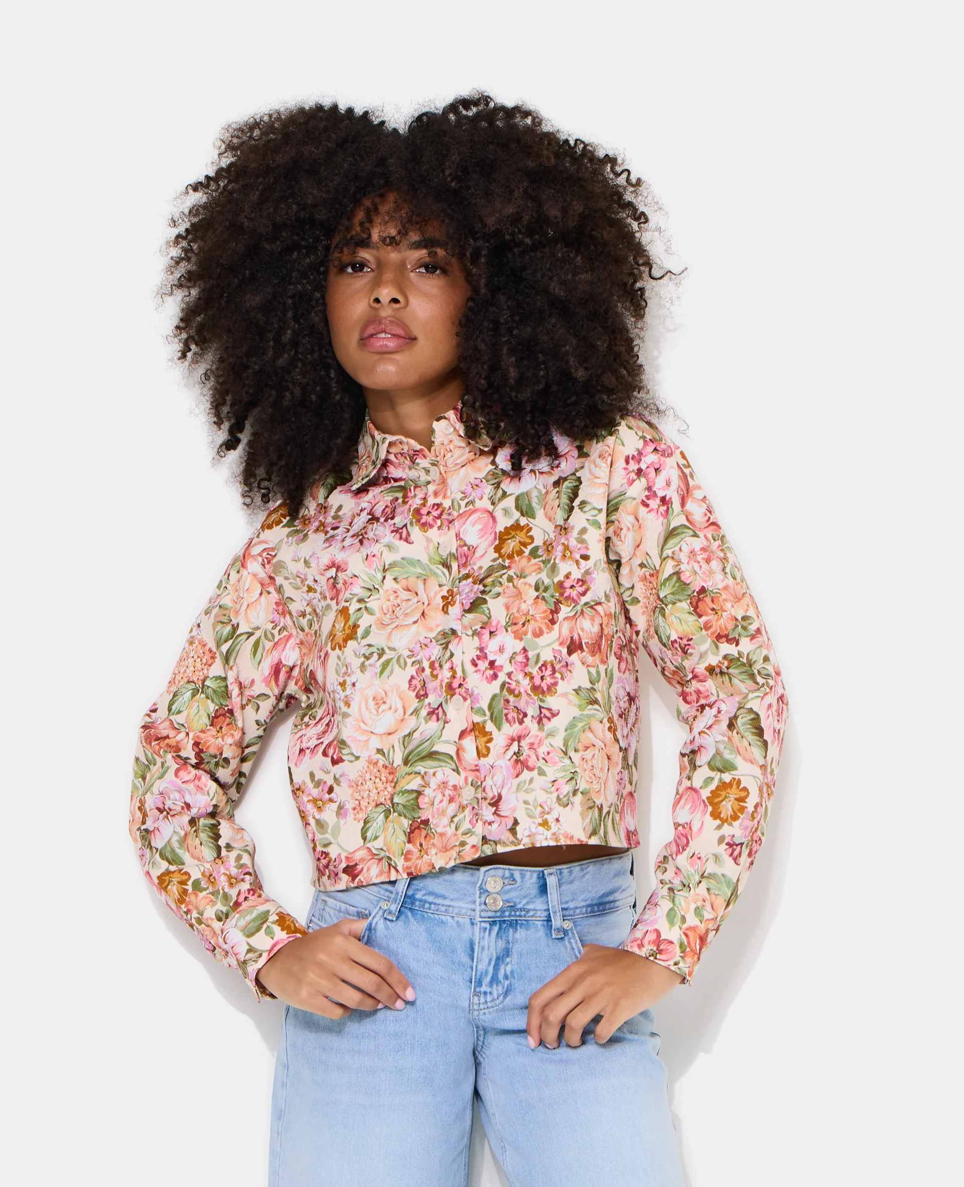 Veste droite motif fleurs façon tapisserie