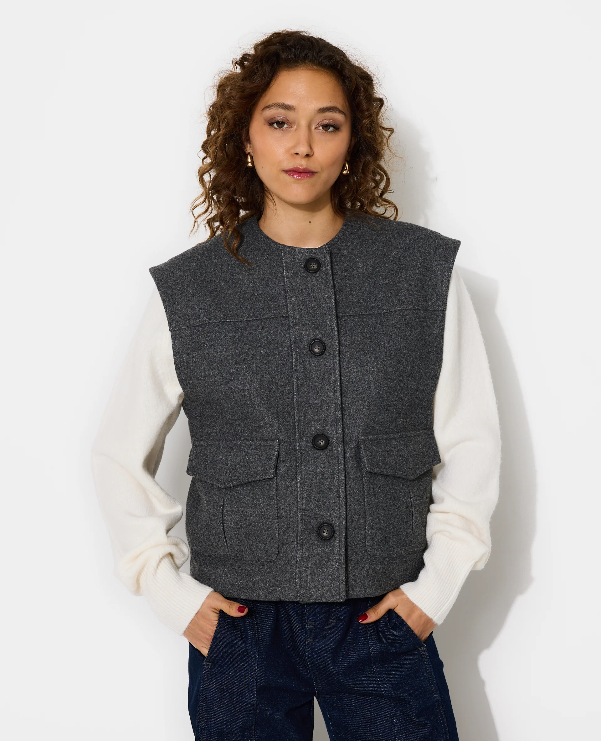 Veste sans manches effet drap de laine - Image 5