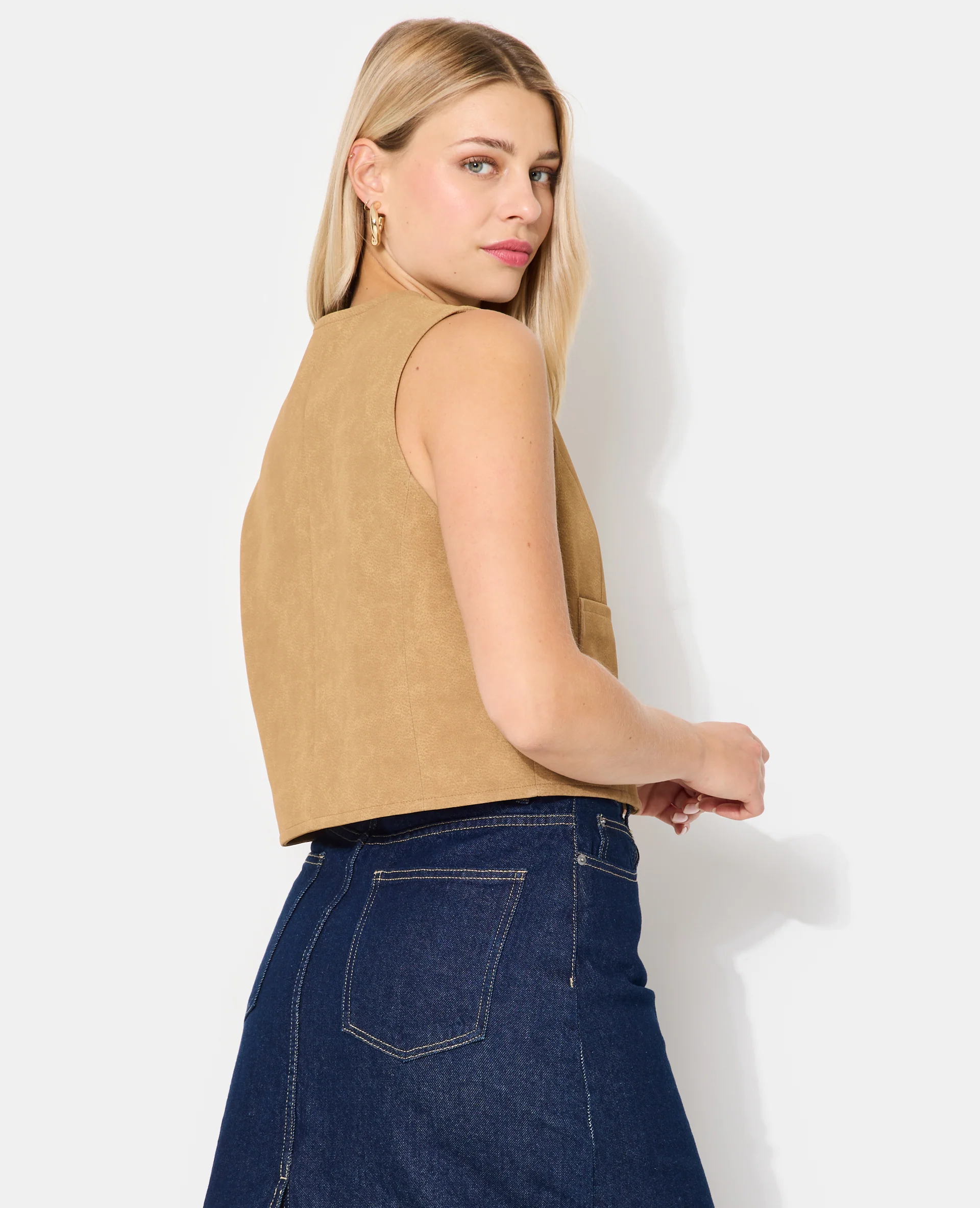 Veste sans manches en suédine - Image 6
